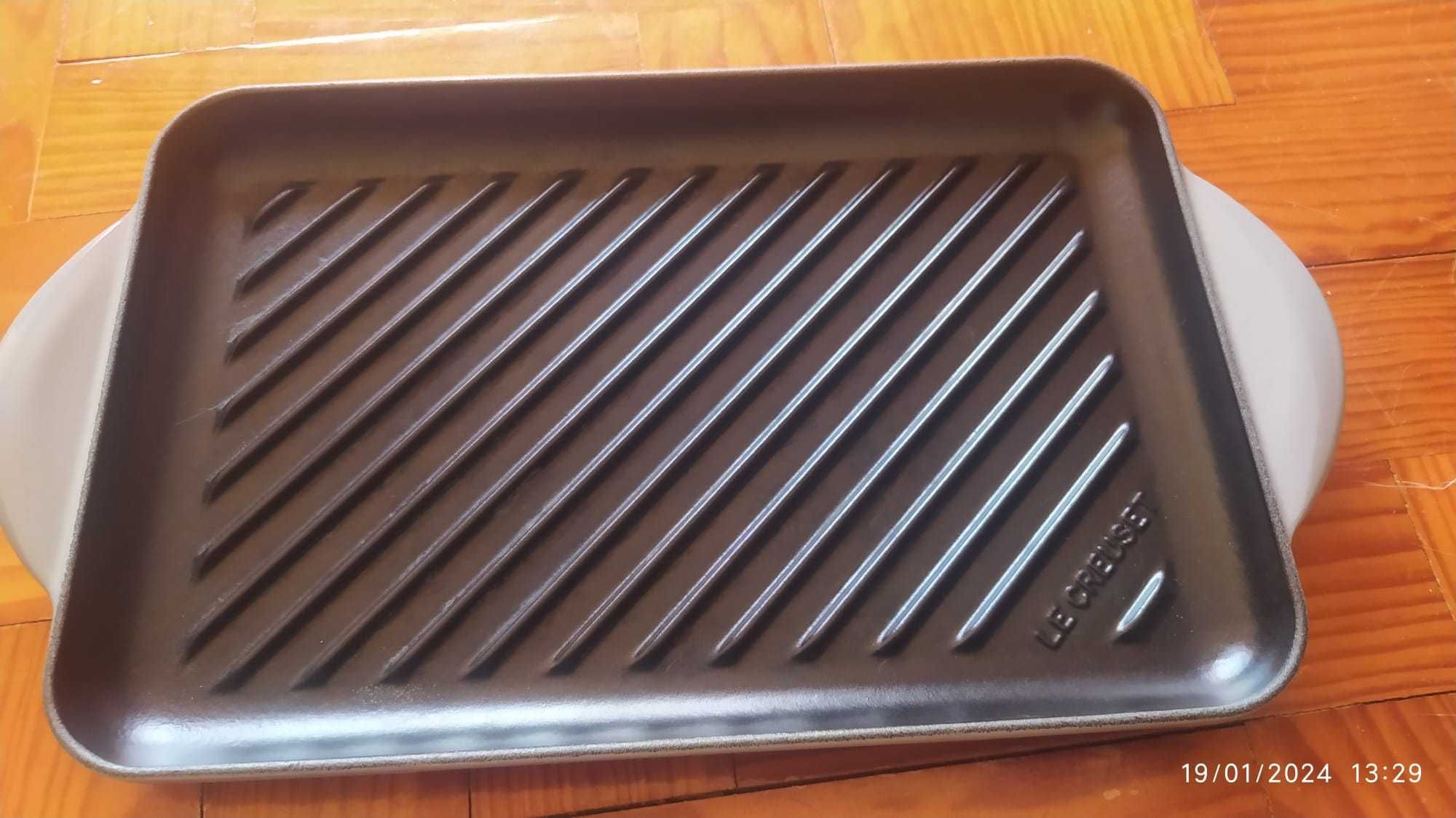 Grelha rectangular de ferro fundido 32cm - Le Creuset