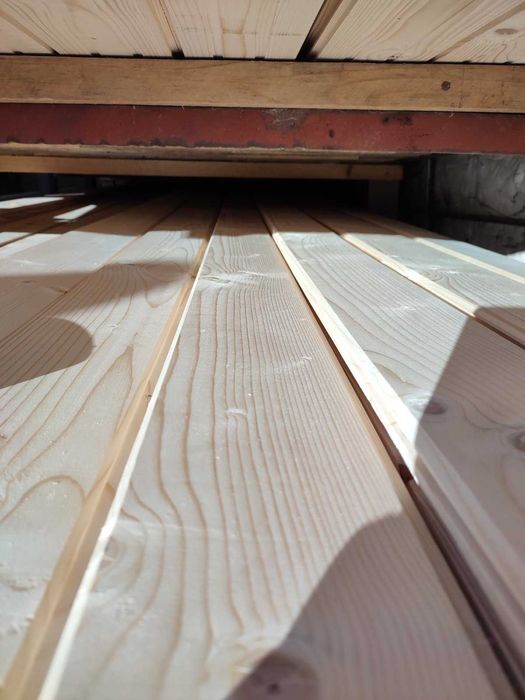 Емітація, імітація смерекова різна довгота, в наявності у Мукачево