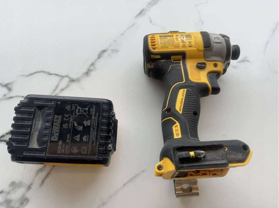 Klucz Udarowy Zakrętarka Udarowa IMPACT DeWALT DCF887N + BATERIA bdb!