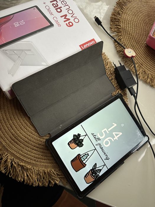 Lenovo tab M9 планшет