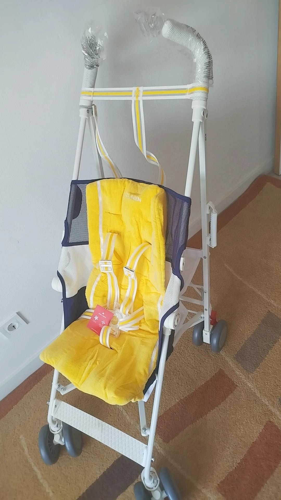 Carrinho Maclaren Ace