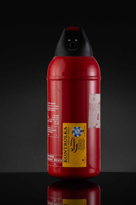 Gaśnica GLORIA 2kg ABC – Idealny Stan, Gotowa do Służby!