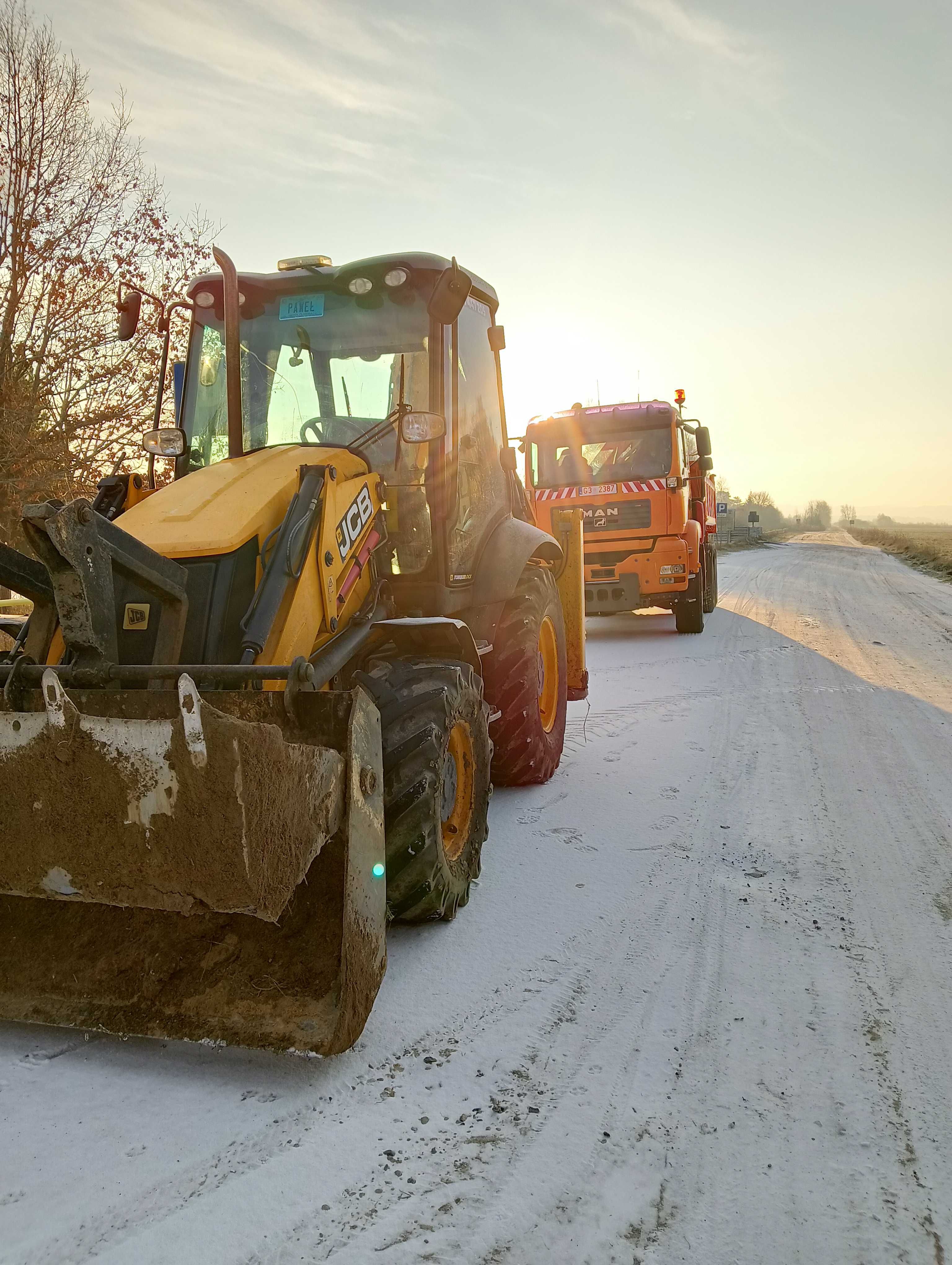 Transport, usługi HDS, wywóz ziemi, gruzu, rozbiórki,itp.