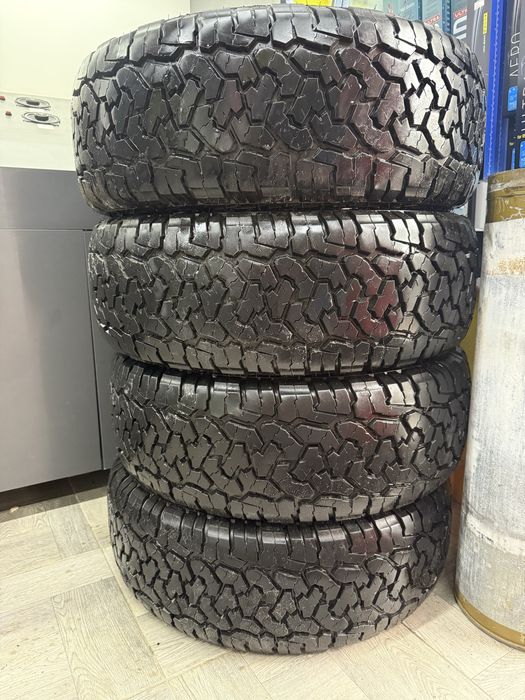 Гума ROADCRUZA RA1100 235/65R17 не наварка