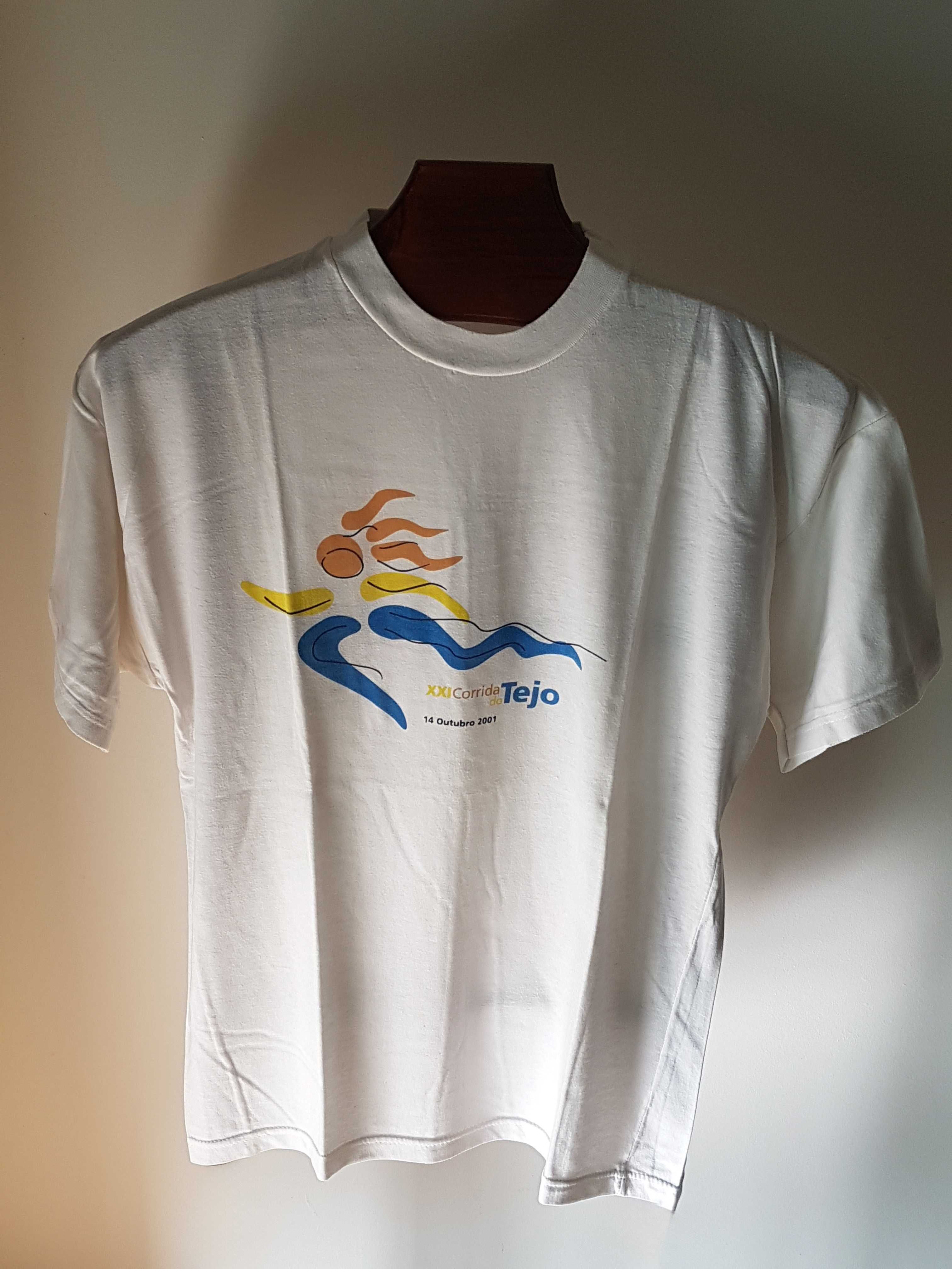 T-Shirt Adidas Meia Maratona Lisboa/Portugal anos Dois Mil a Dois mil
