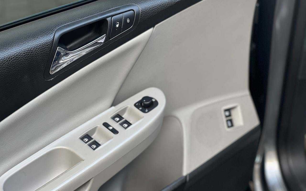 Volkswagen Passat 2006