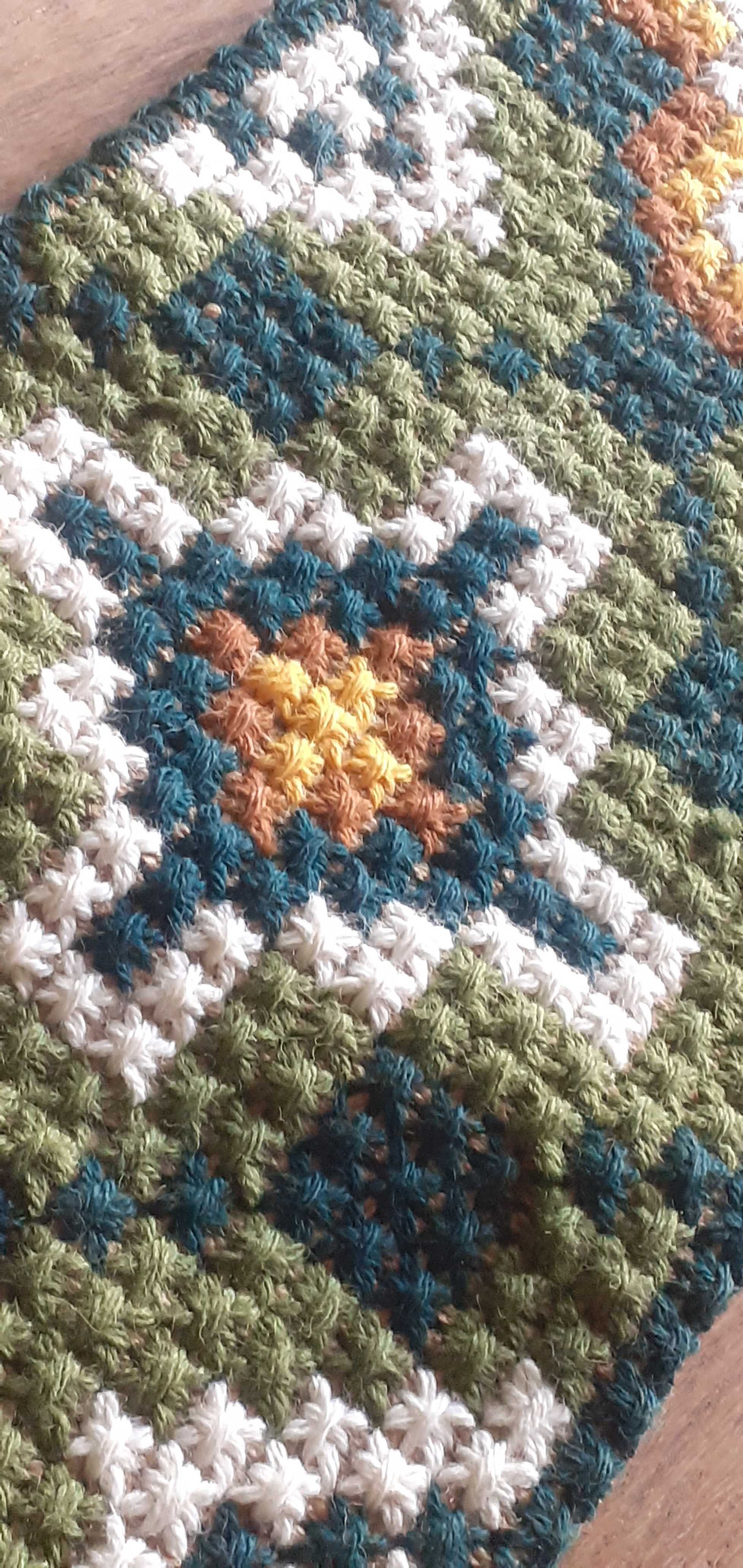 Kilim w stylu retro haftowany
