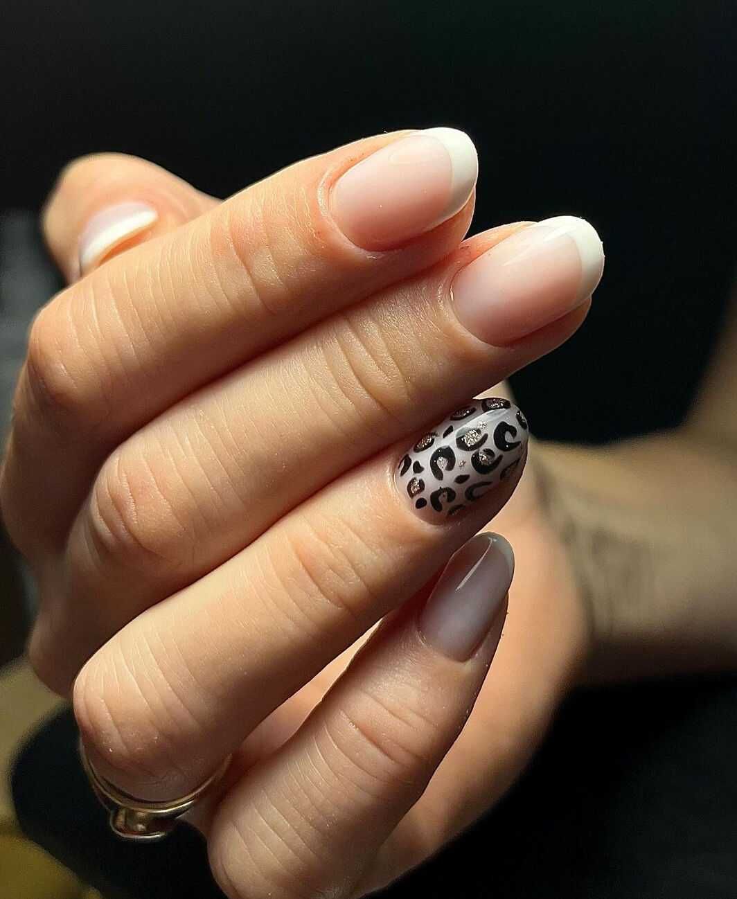 Manicure hybrydowy, żelowy, uzupełnienie,przedłużanie , pedicure