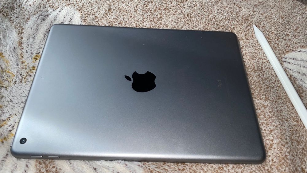 Планшет Apple iPad 5 2017