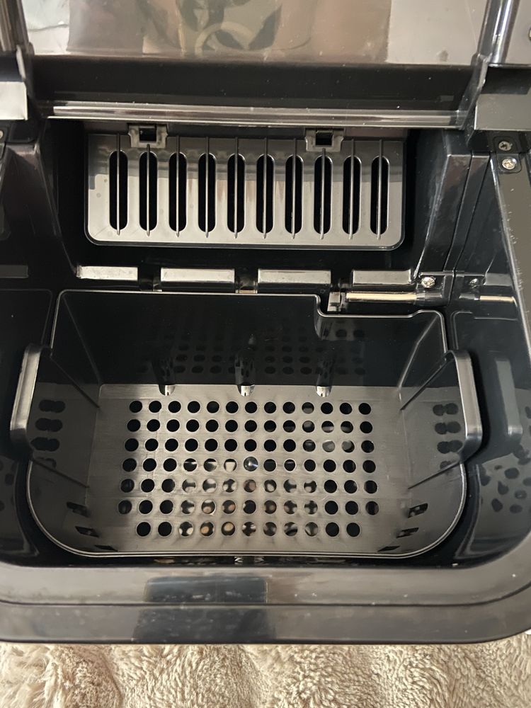Kostkarka do lodu KESSER KEWM srebrny/szary 150 W
