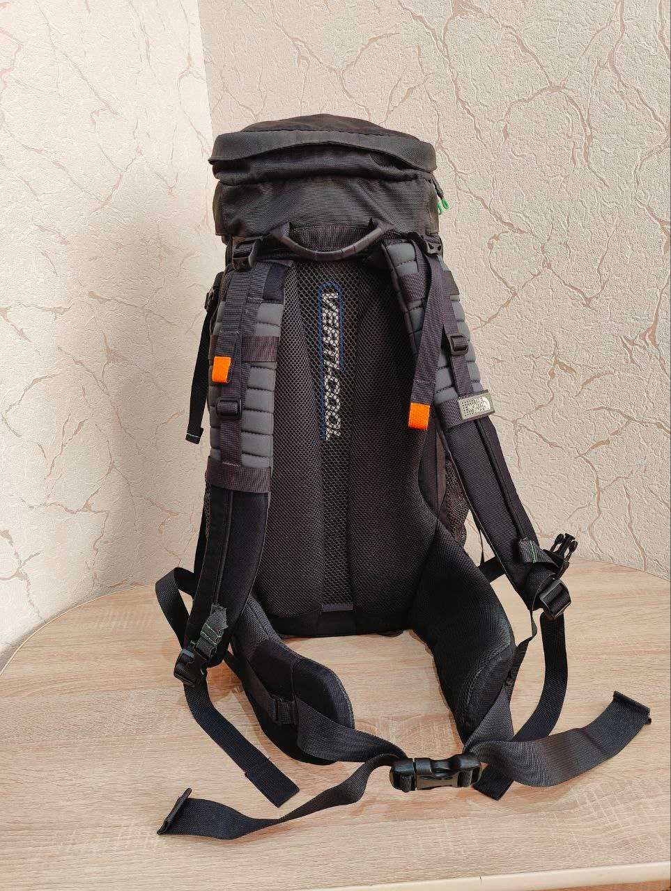 Оригінальний великий туристичний рюкзак The North Face Terra 40 літрів