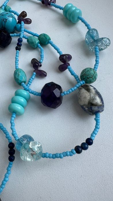 Довгі буси натуральні літні блакитні бірюза голубые летние бусы яркие