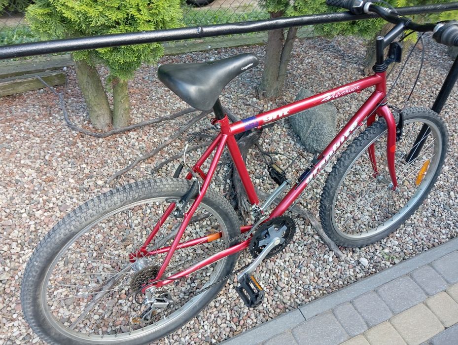 Sprzedam rower górski, koła 26 cali.