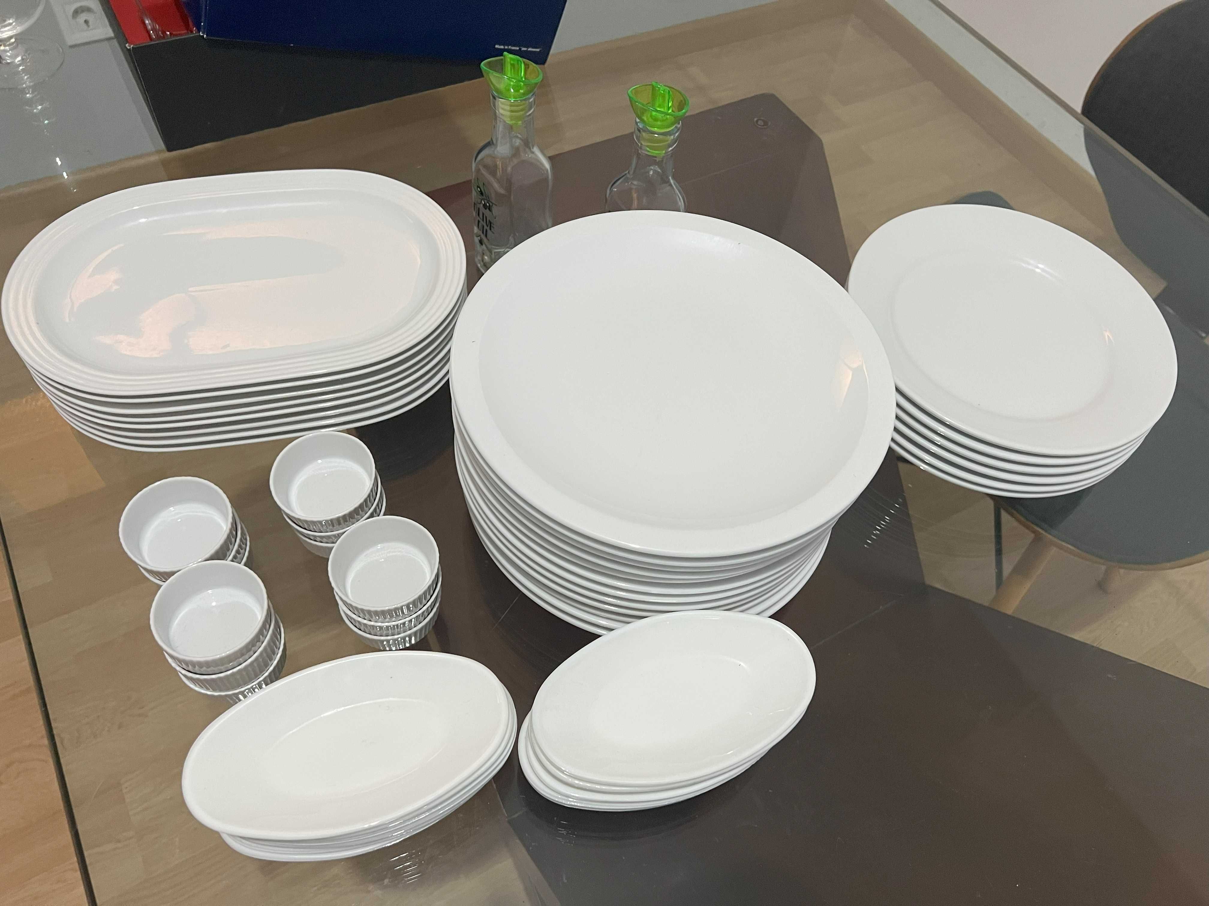 Pratos, Cristais, Utensílios p/ Café, Restaurante ou Residência novos