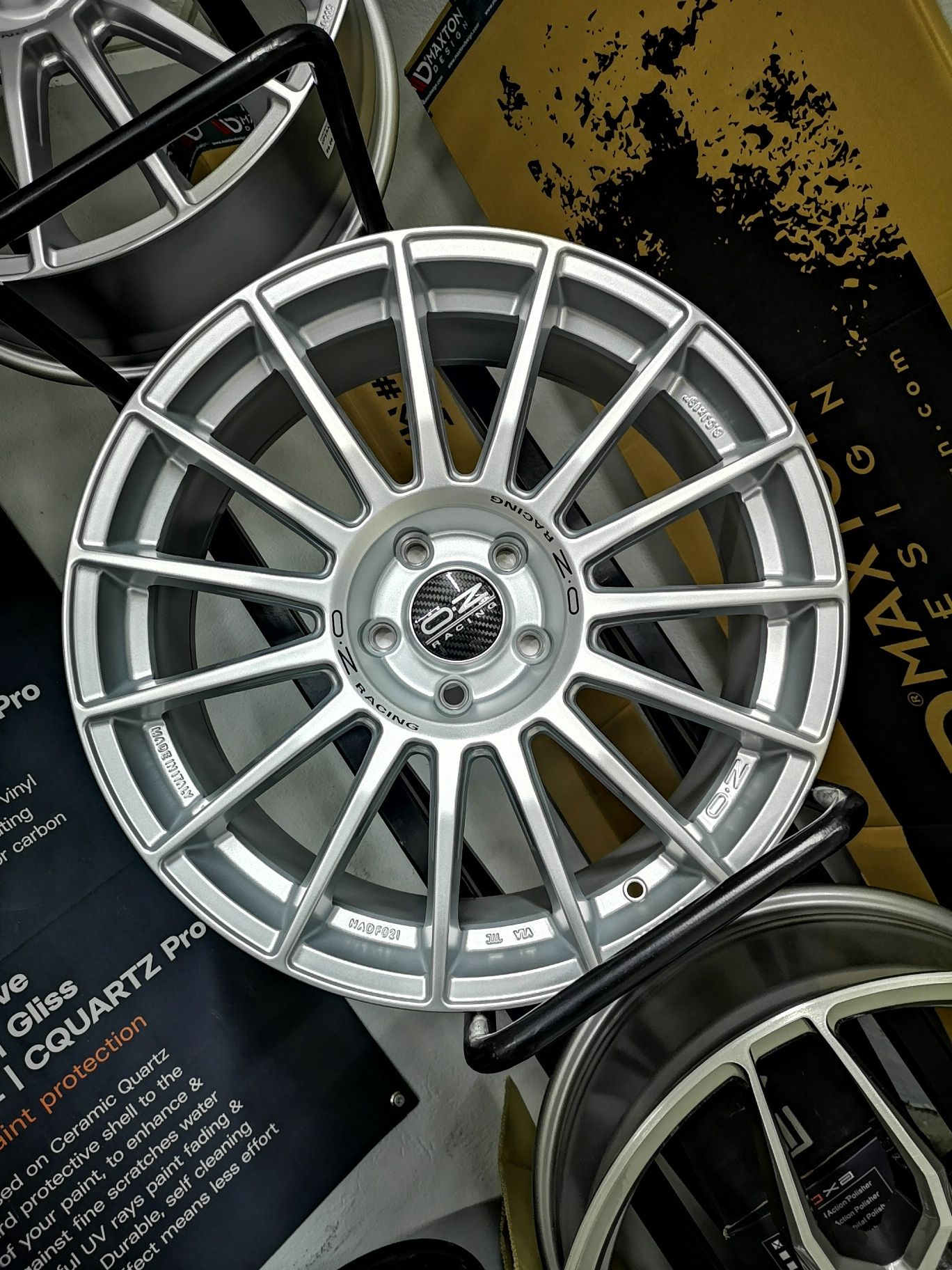 Felgi OZ Superturismo LM 19" 5x112 8,5J 19x8,5" ET44