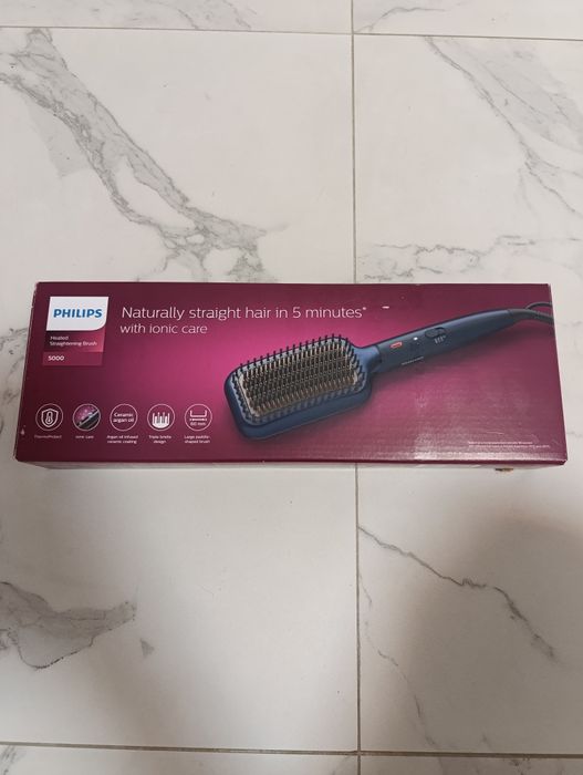 Щітка-випрямляч для волосся Philips 5000
серії 5000