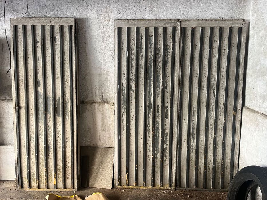 Para despachar - Portão de garagem em ferro dobrável