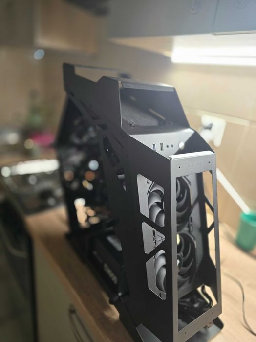 Komputer Gammingowy/Ryzen 5/16gb./ddr4/gtx/ssd/wifi.