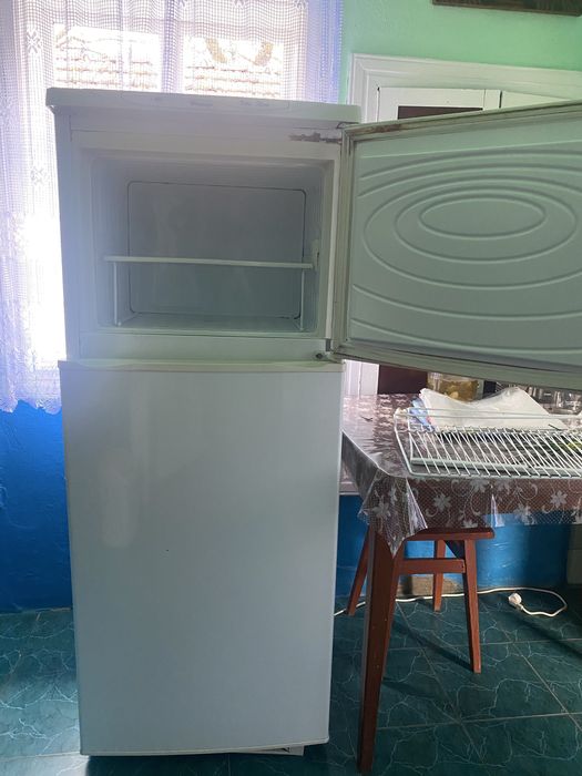 Продаж  холодильника  Днепер б/у
