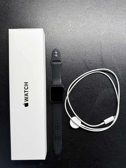 Smartwatch APPLE Watch SE (2. generacji) GPS Koperta 44mm