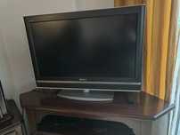 TV Sony Bravia LCD 32” com comando - Bom estado