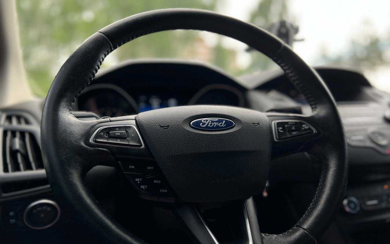 Ford Focus 2015 року