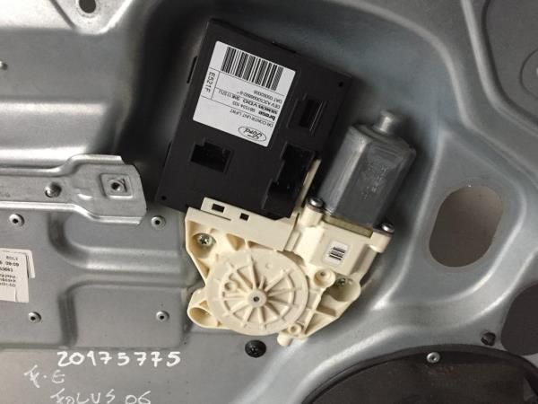 Elevador vidros frente esquerdo FORD Focus II (DA_)