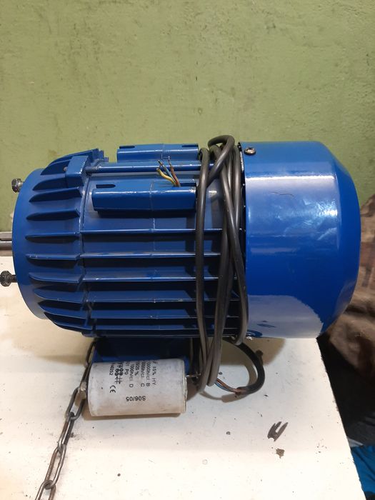 Silnik elektryczny z podajnika szufladowego piec sas