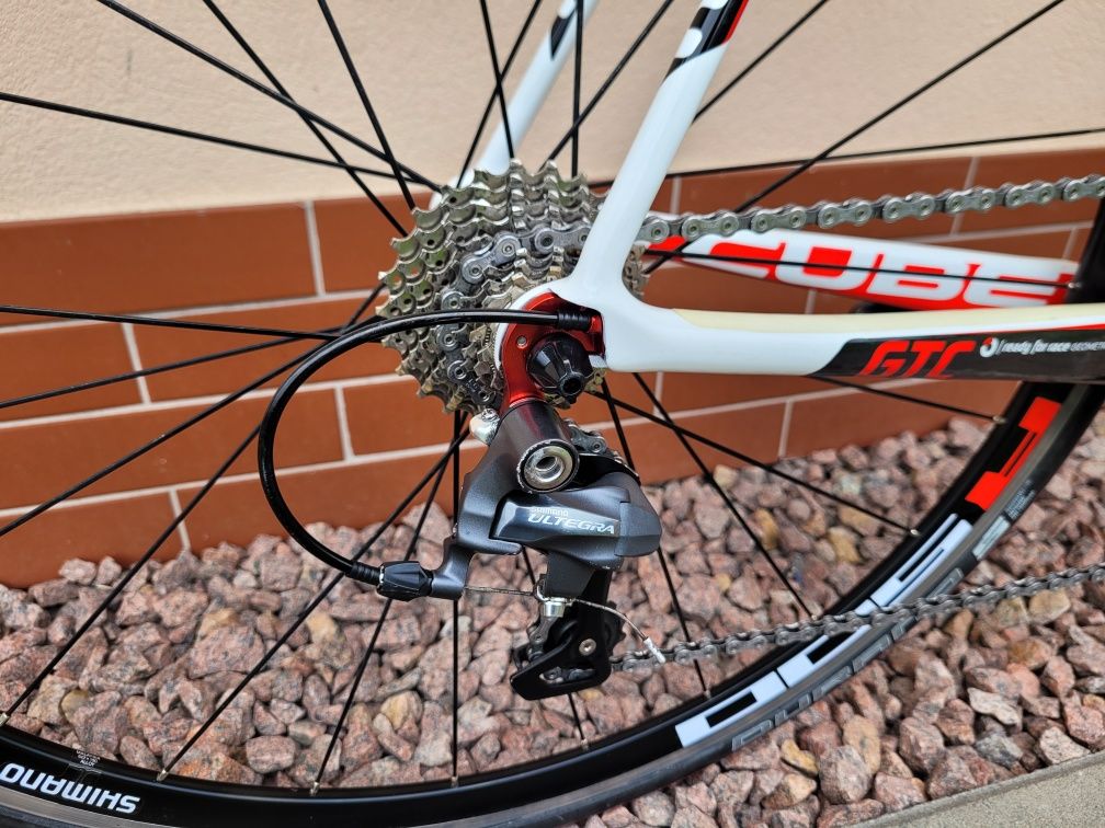 Rower szosowy CUBE AGREE GTC RACE * karbon * Shimano Ultegra 3x10
