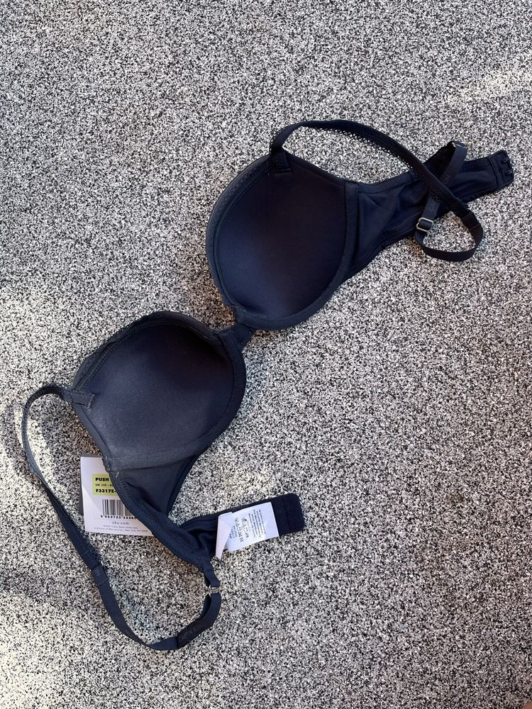 Calvin Klein nowy granatowy biustonosz super pushup satyna basic 65B