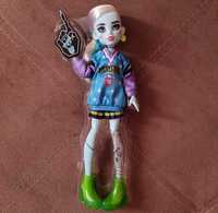 Продаж ляльки Френкі, Monster High