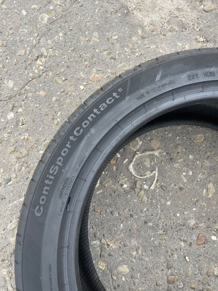 Шини 235/45 R20 Continental літо 2022 рік,6,5 мм