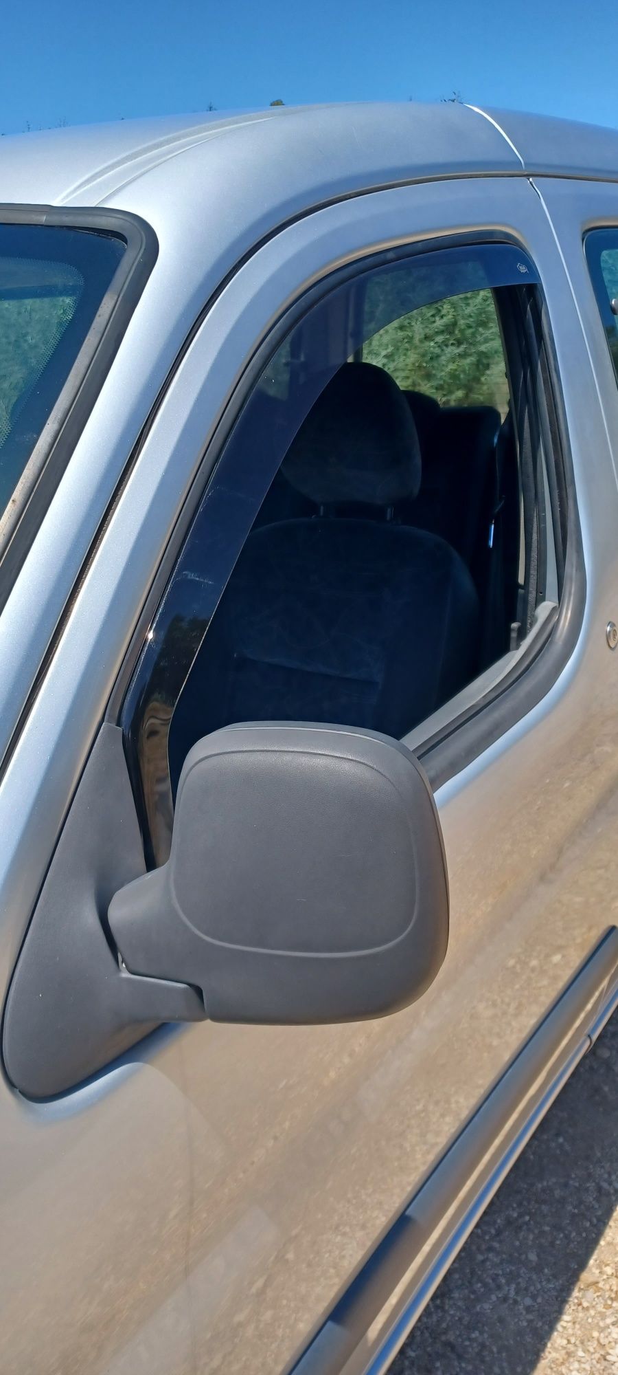 Citroën berlingo first 2.0hdi 5 lugares