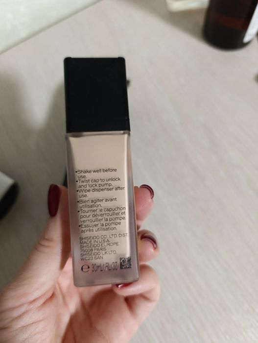 Тональный крем Shiseido