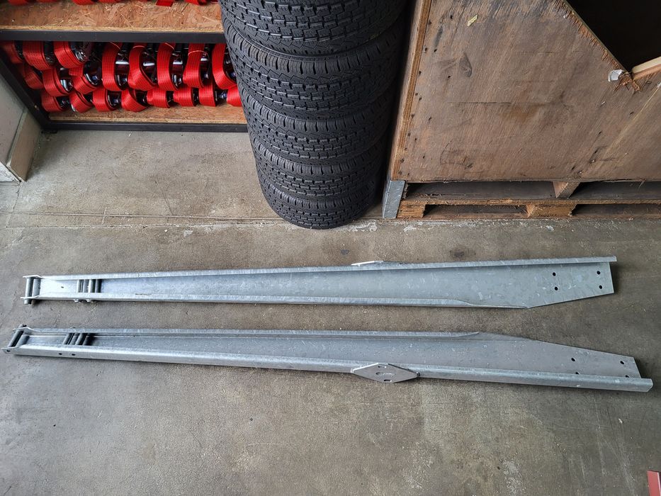 Dyszel Knott ZHL27C 2000 x 4 mm. Dyszel do przyczepy