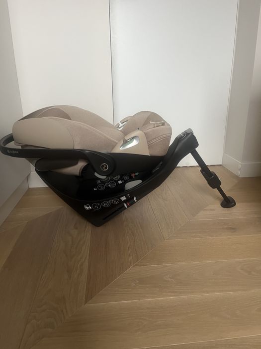 Cybex Platinum Cloud T wraz z bazą T
