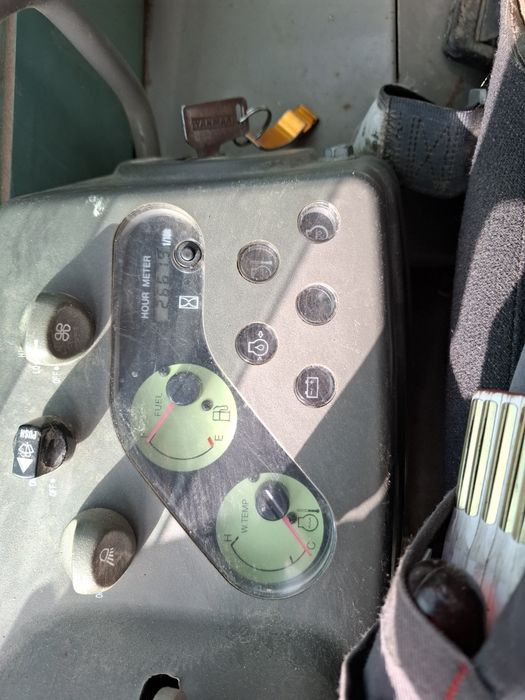 Minikoparka Yanmar SV17 Maszyna Budowlana