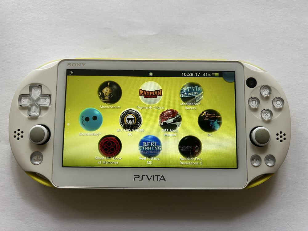 PSP Vita Slim PCH2000