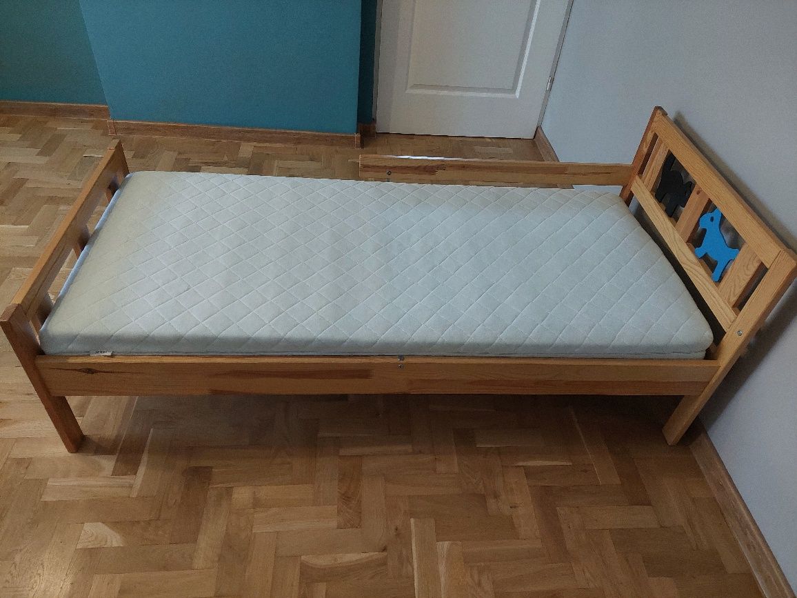 Łóżko dziecięce 78 x 165 cm