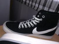 Buty nike wmns czarno biale 36,5