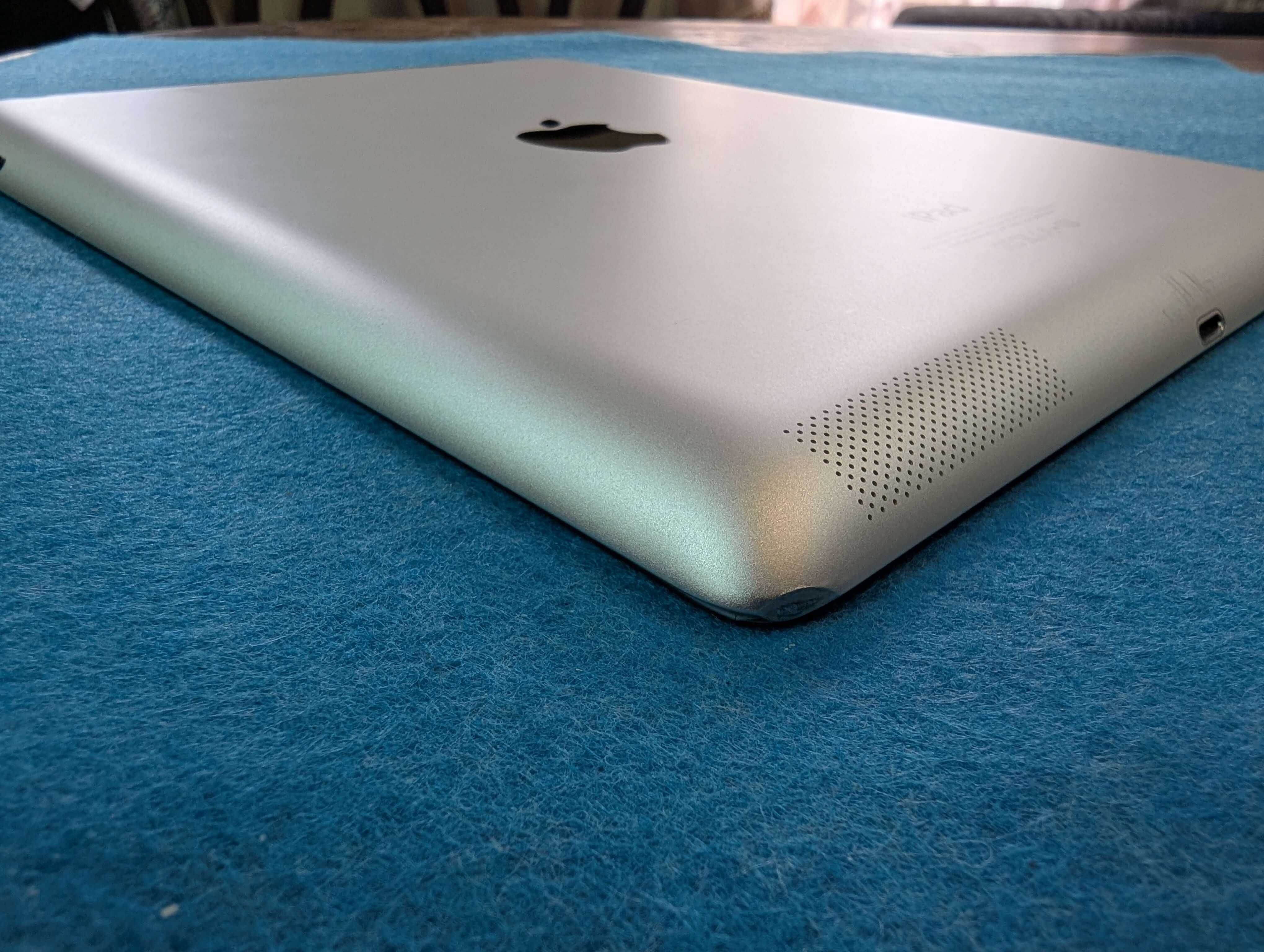 iPad Air (A1474) + iPad 4 (A1460) — para reparação ou peças