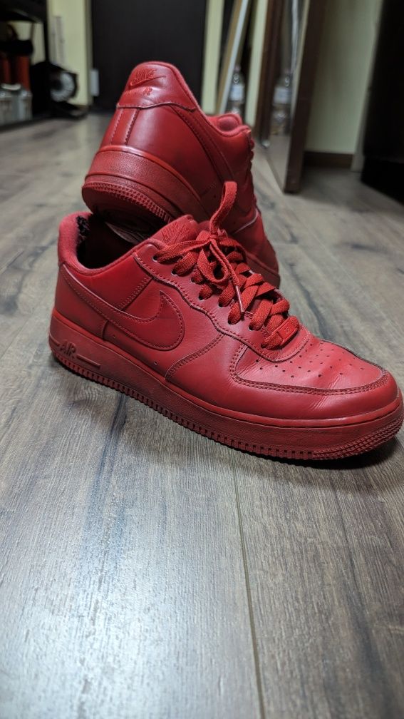 NIKE AIR FORCE 1 07 RED CW6999-600