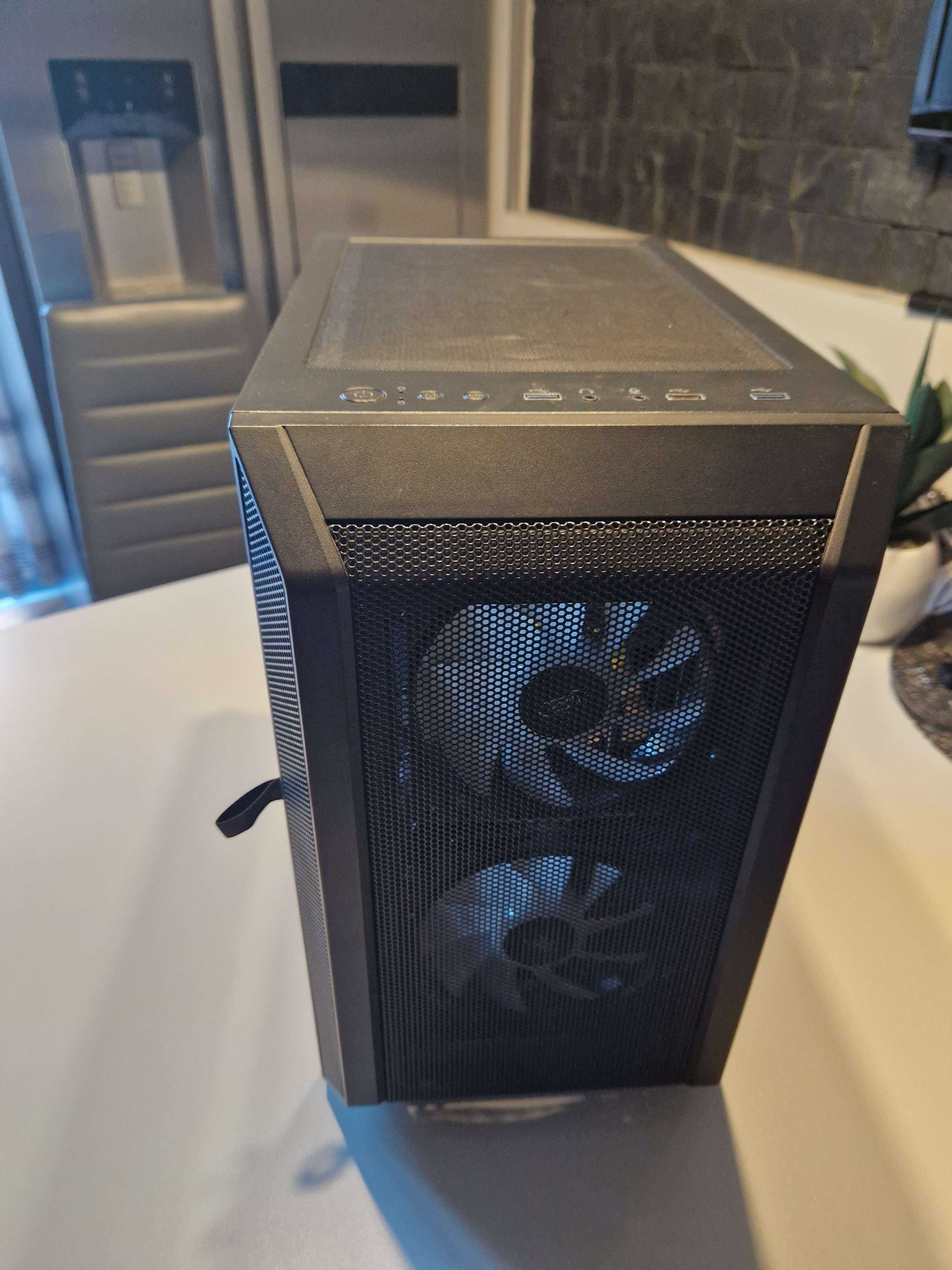 Komputer  GTX 1080 8GB 16GB DDR4 intel i5