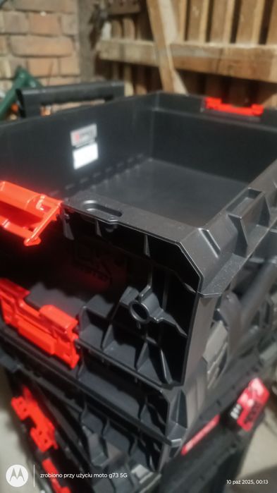 Skrzynka narzędziowa Qbrick PRO system kuweta