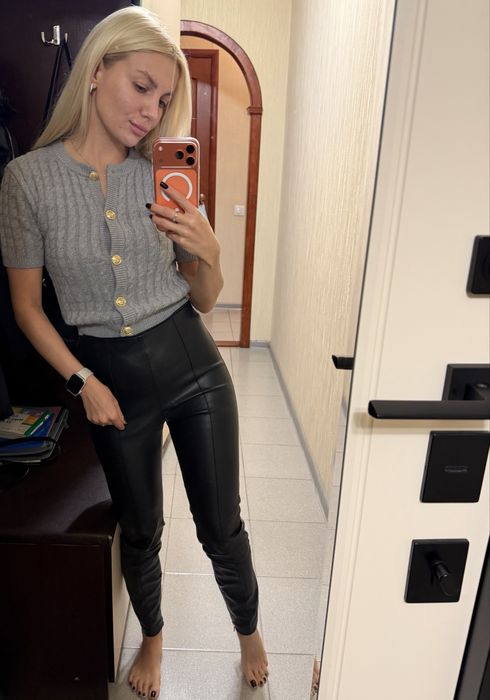 Чорні кожані легінси,лосини із кожзаму Zara розмір Xs