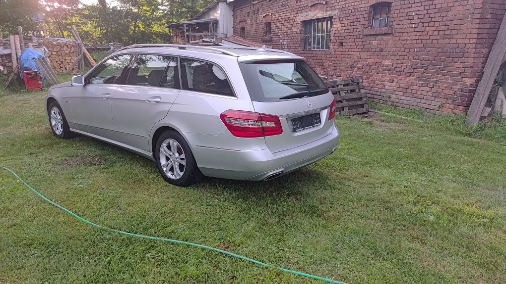 Mercedes 2.2 CDI  W212   Avangarde