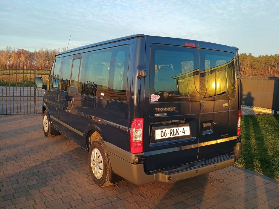 Ford Transit 9 osób! Mały przebieg!