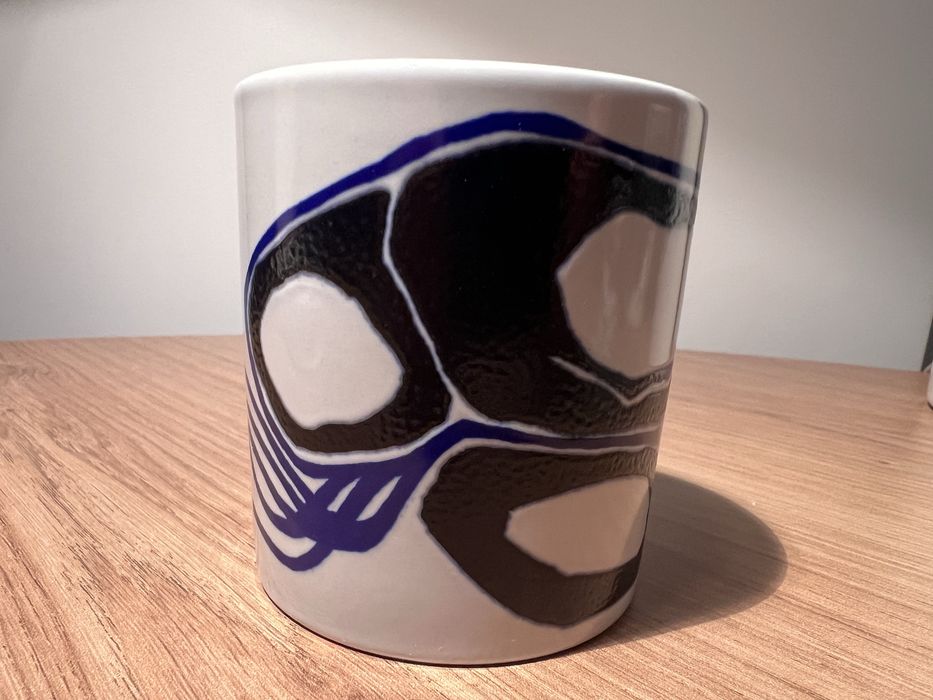 1986 Royal Copenhagen mały kubek projektu Beth Breyen