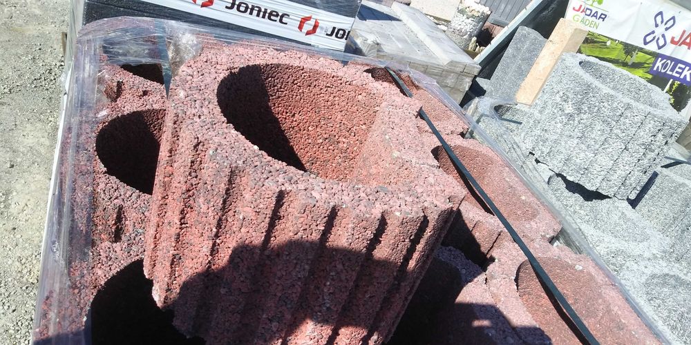 Donica doniczka kwietnik gazon betonowy gazony donice ogrodzenie mur