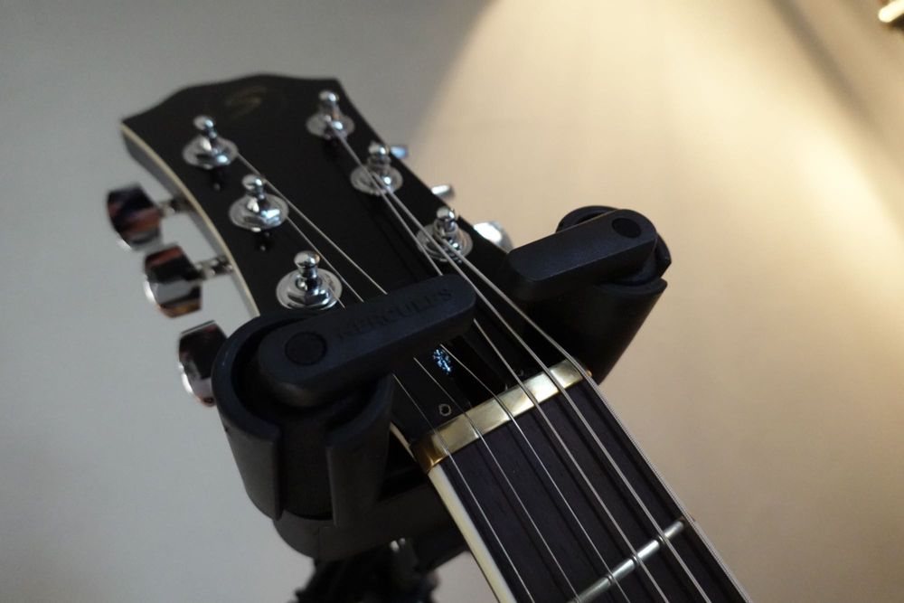 Leworęczna gitara elektryczna Les Paul Samick / Tea Burst, klonowy top